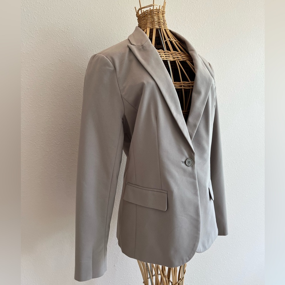 Apt. 9 Grey Single Button Lined Blazer - image 2